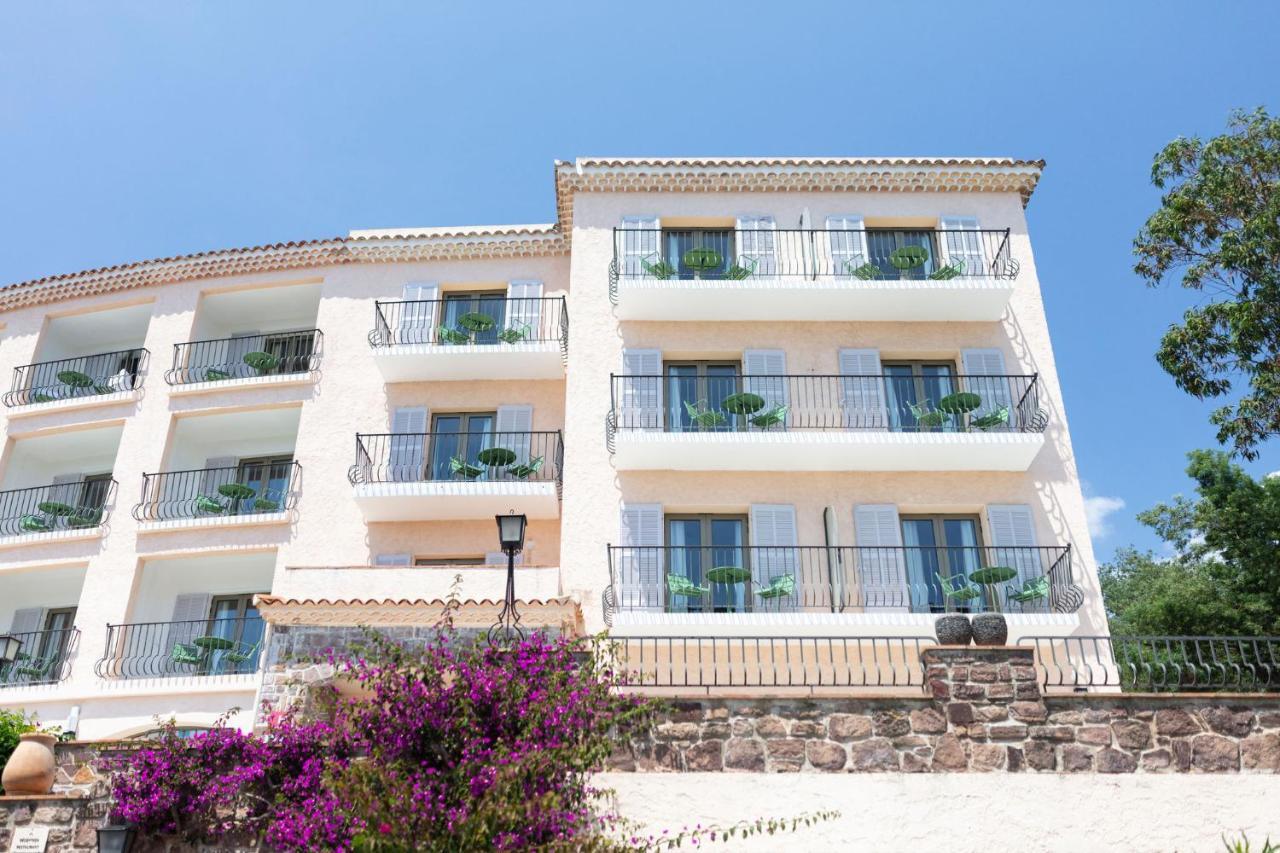 Hotel Du Parc Cavalaire Sur Mer Екстер'єр фото