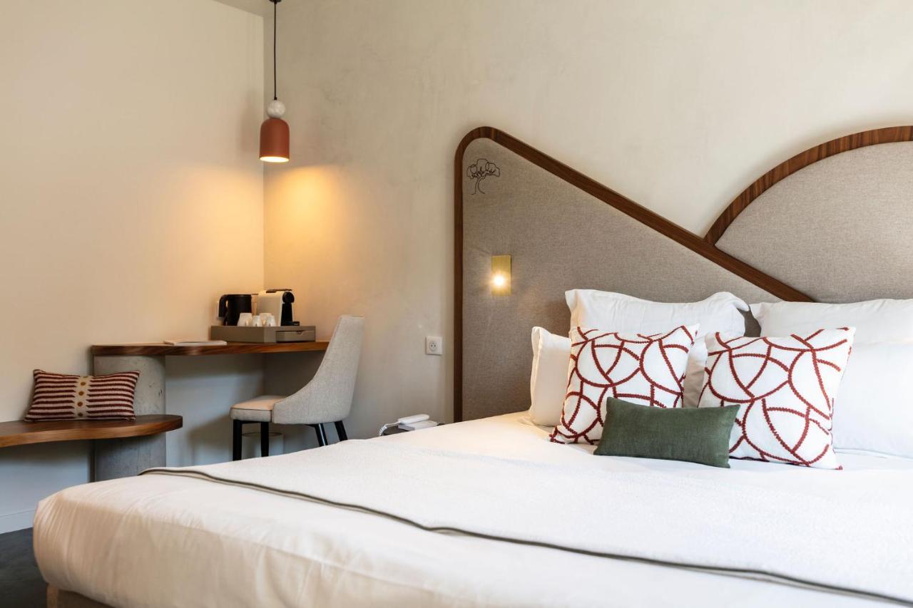 Hotel Du Parc Cavalaire Sur Mer Екстер'єр фото