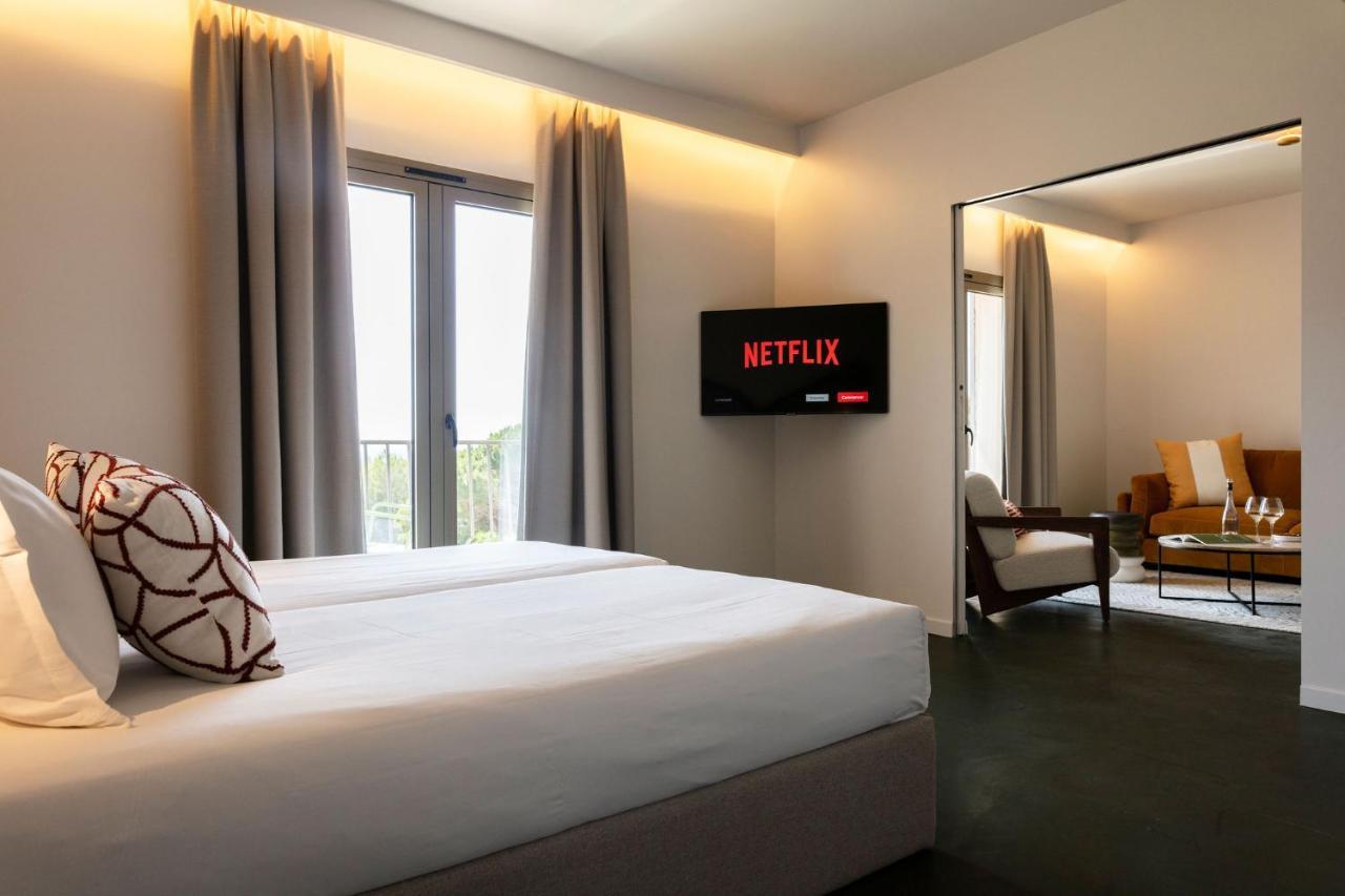 Hotel Du Parc Cavalaire Sur Mer Екстер'єр фото