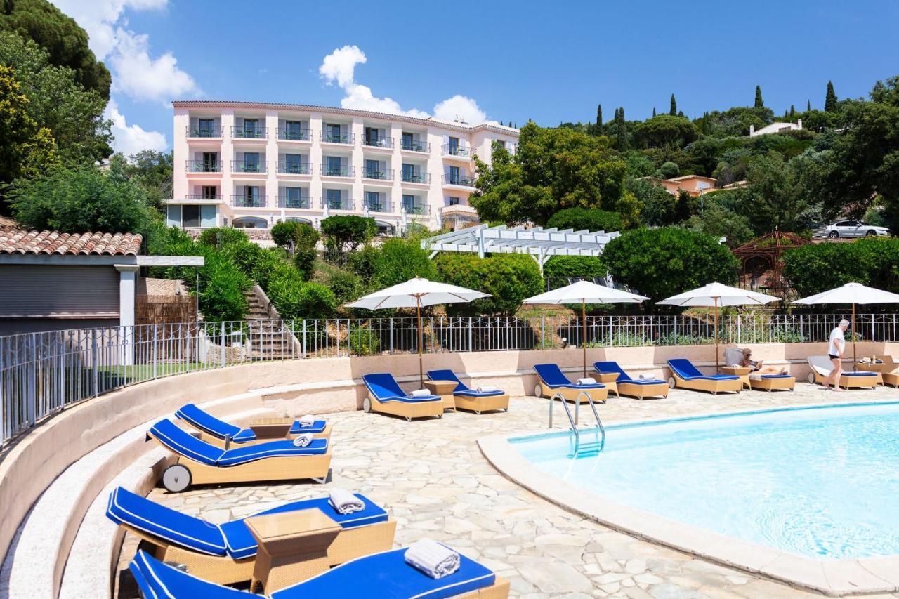 Hotel Du Parc Cavalaire Sur Mer Екстер'єр фото